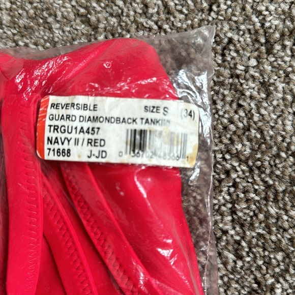 Lifeguard suit - Picture 3 of 3